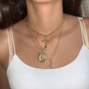 dont cross me necklace